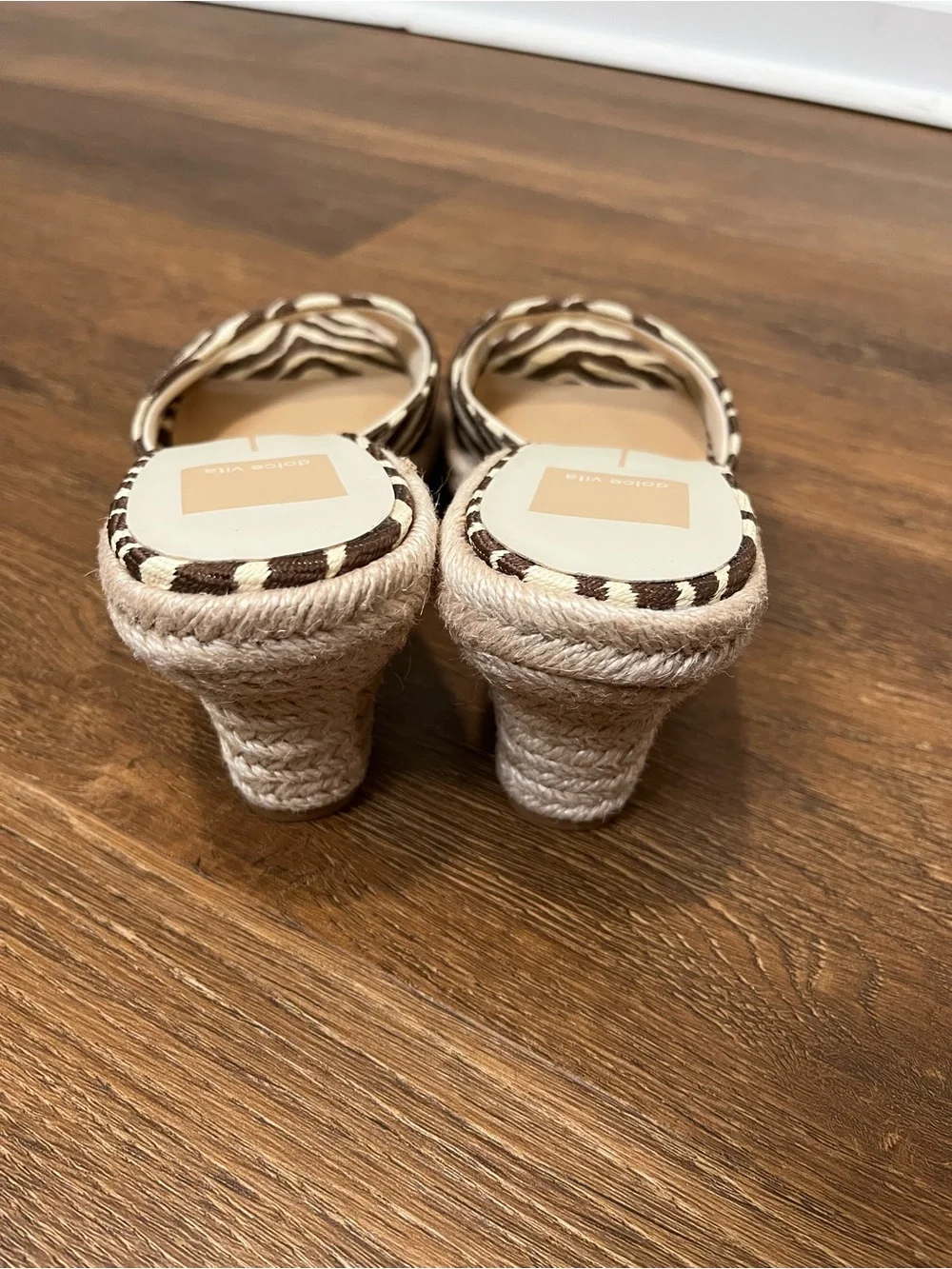 NWOB Dolce Vita Vaya Espadrille Wedge Sandals Size 7.5